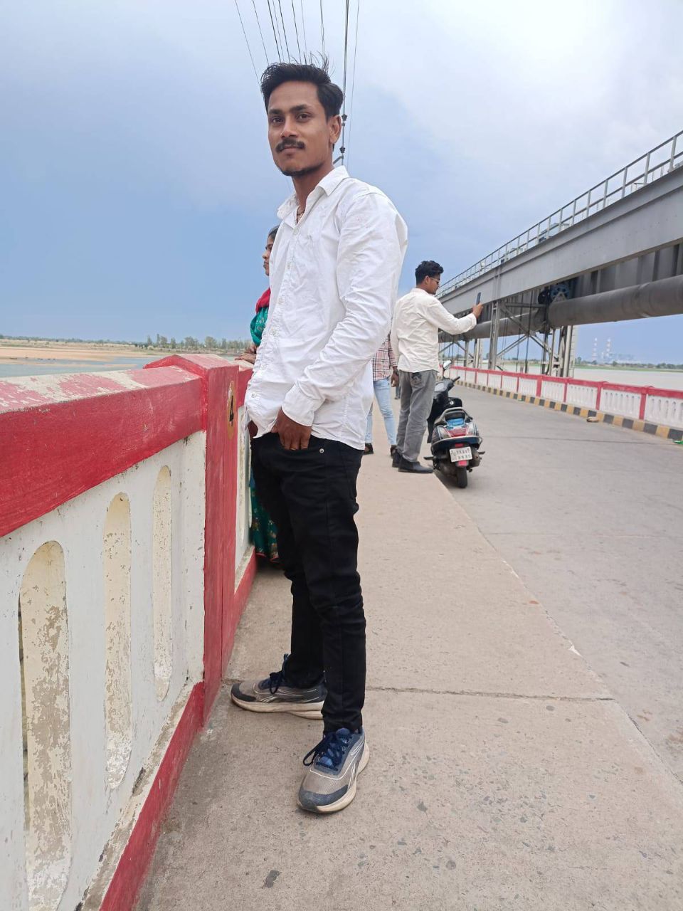 Post by Comedy boy on Bideo