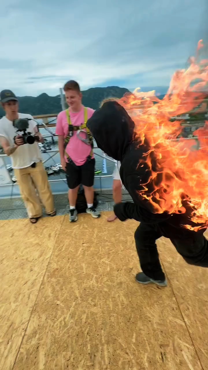 He Tried to Impress Everyone… Then THIS Happened! 😂🤣
#Shorts