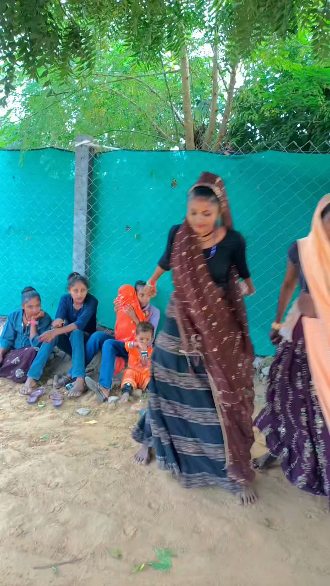 My New Garba In Village | Jalke Tharo Masalo | Garba Dance By Laxmi Official