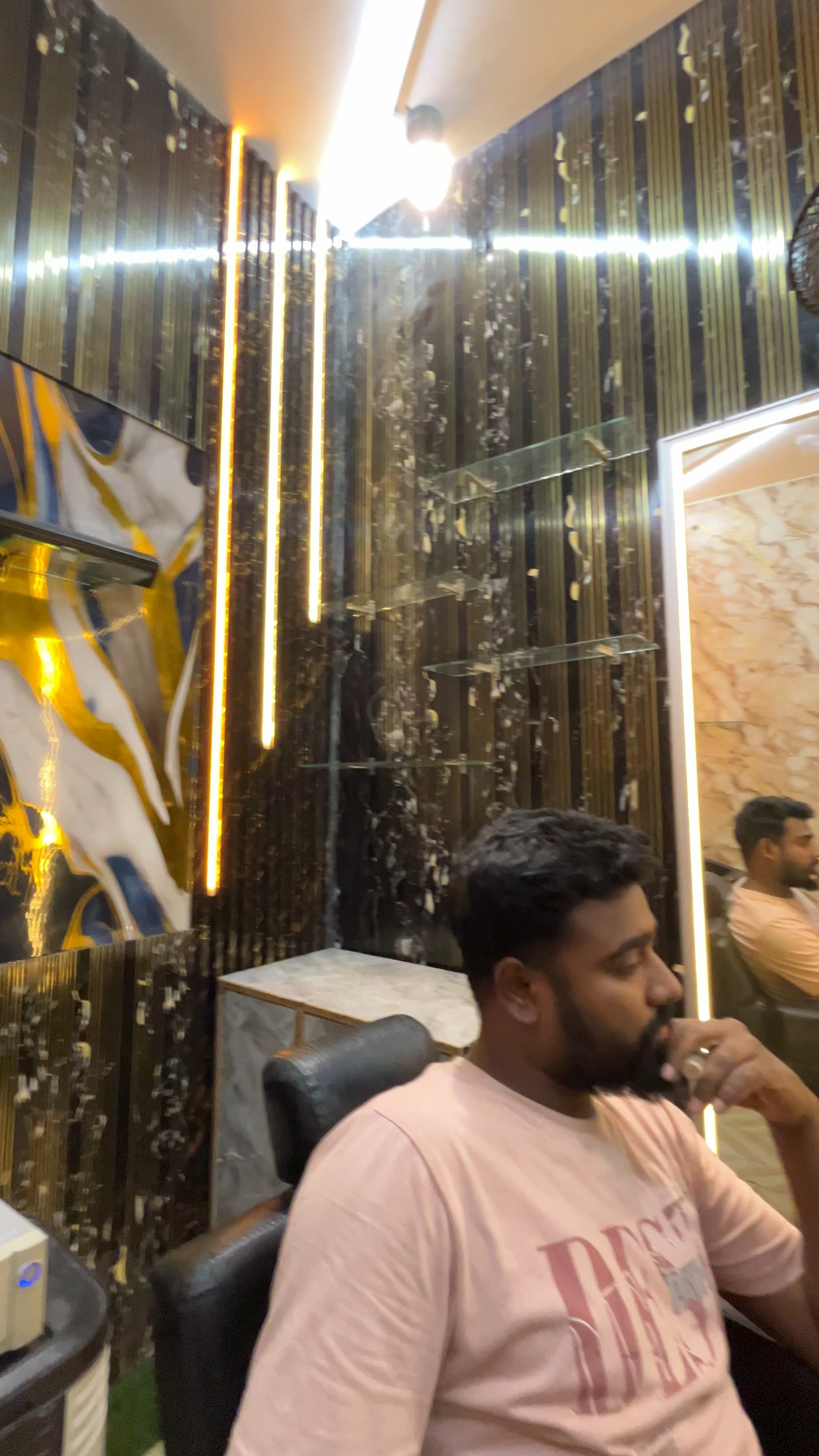 Salon electric work