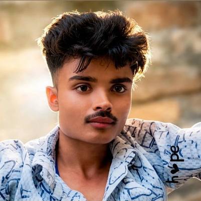 Gurudeep on Bideo