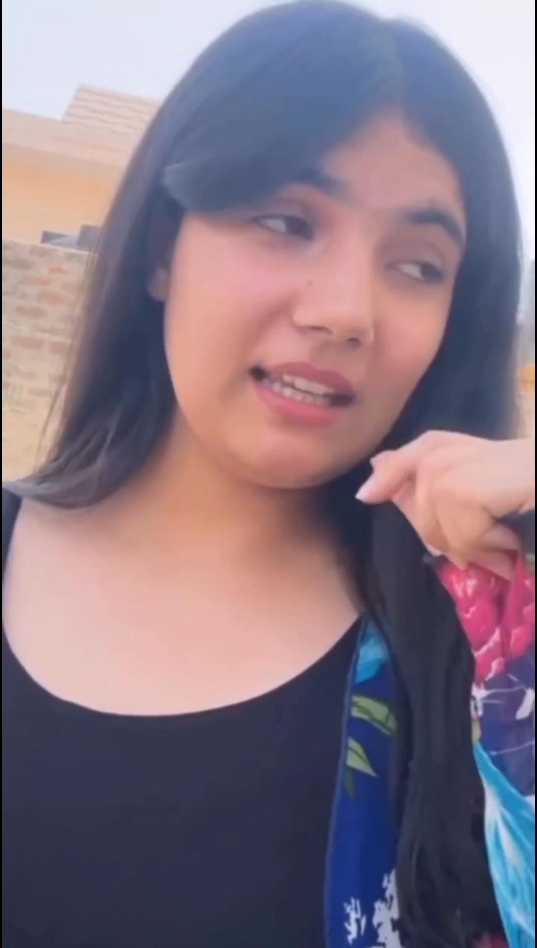 मेहंदी के बदले हाथों में खून रचा देंगे