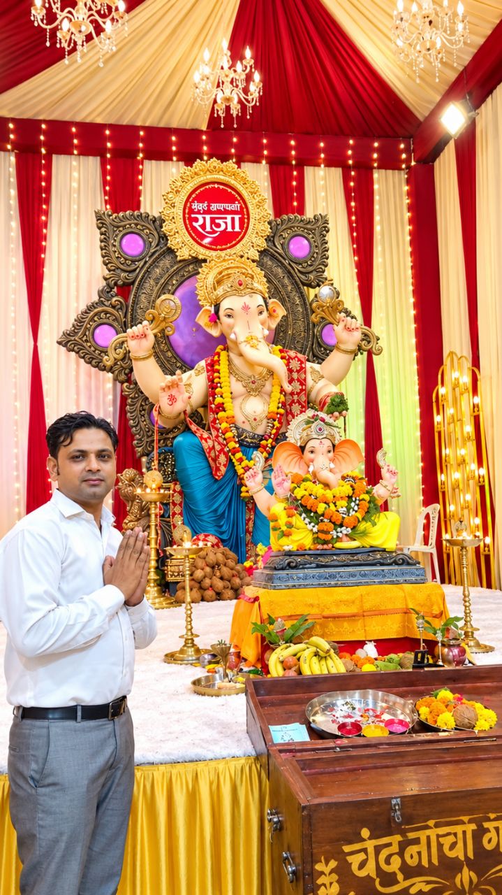 🙏 गणपति बप्पा के दिव्य दर्शन | बप्पा का आशीर्वाद सब पर बना रहे ❤️🌺#GanpatiBappaMorya #Shorts