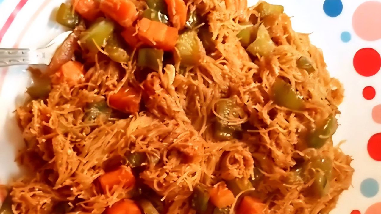 Simple vermicelli noodles, but make it delicious. 🤌🍜 @The Broke Recipes