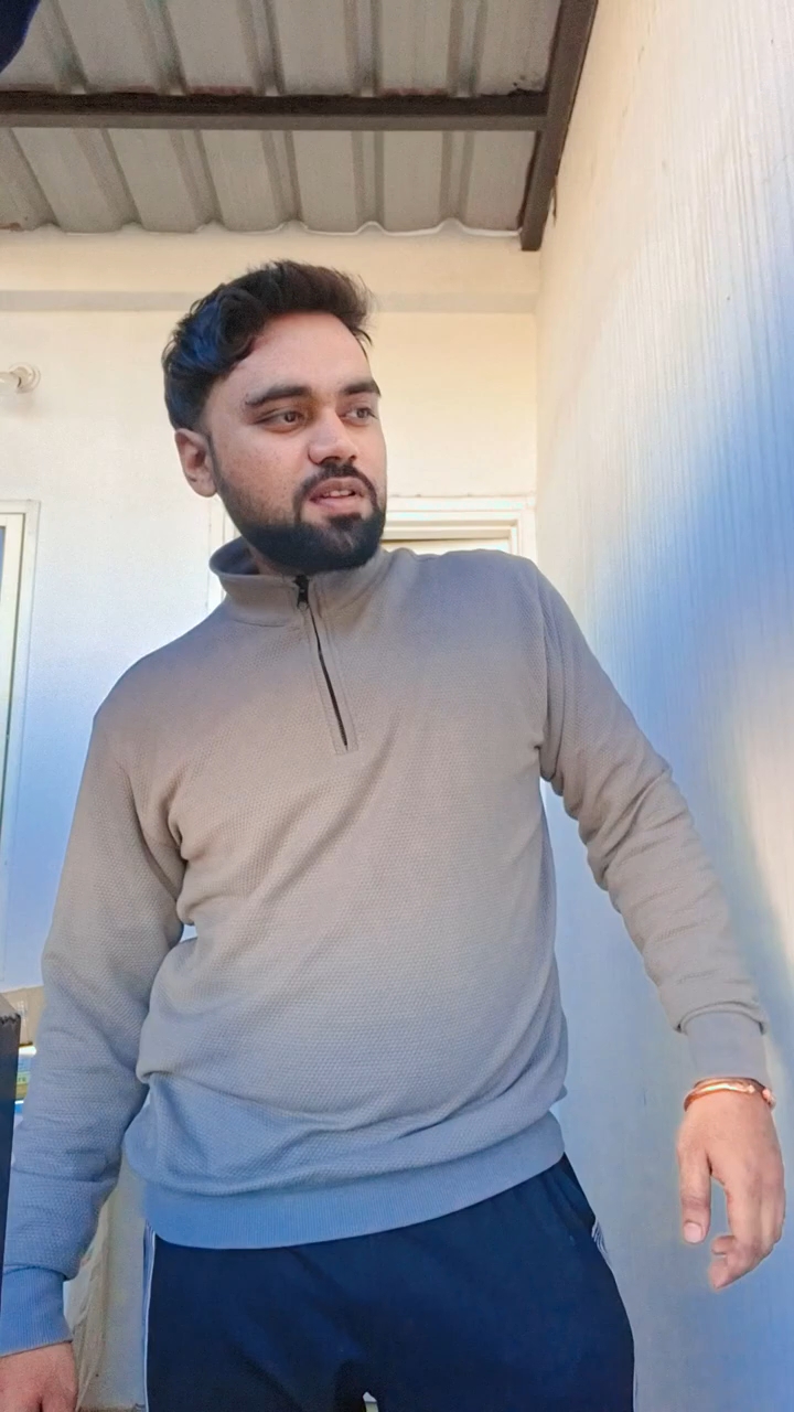 Jhukega nahi sala🤣