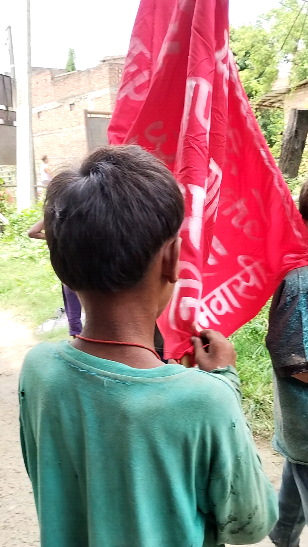Mata ki मिटी lane jate log