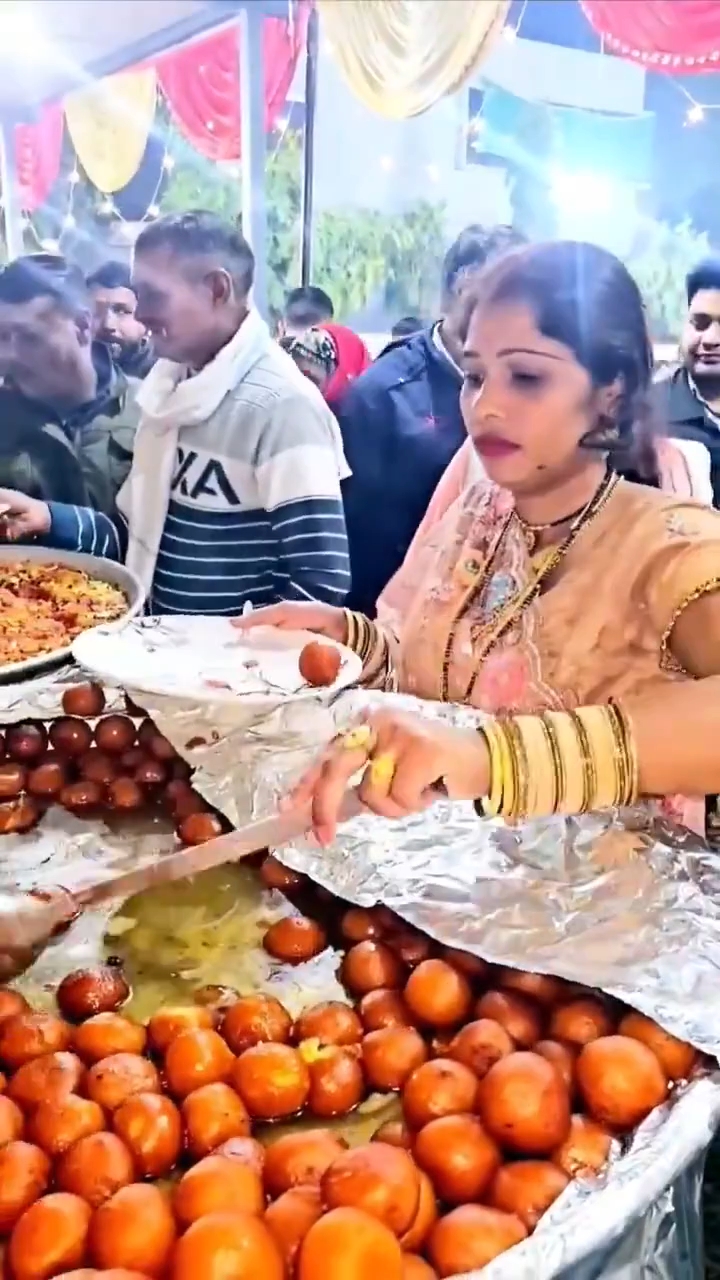 😱 गुलाबजामुन का मजा 😄