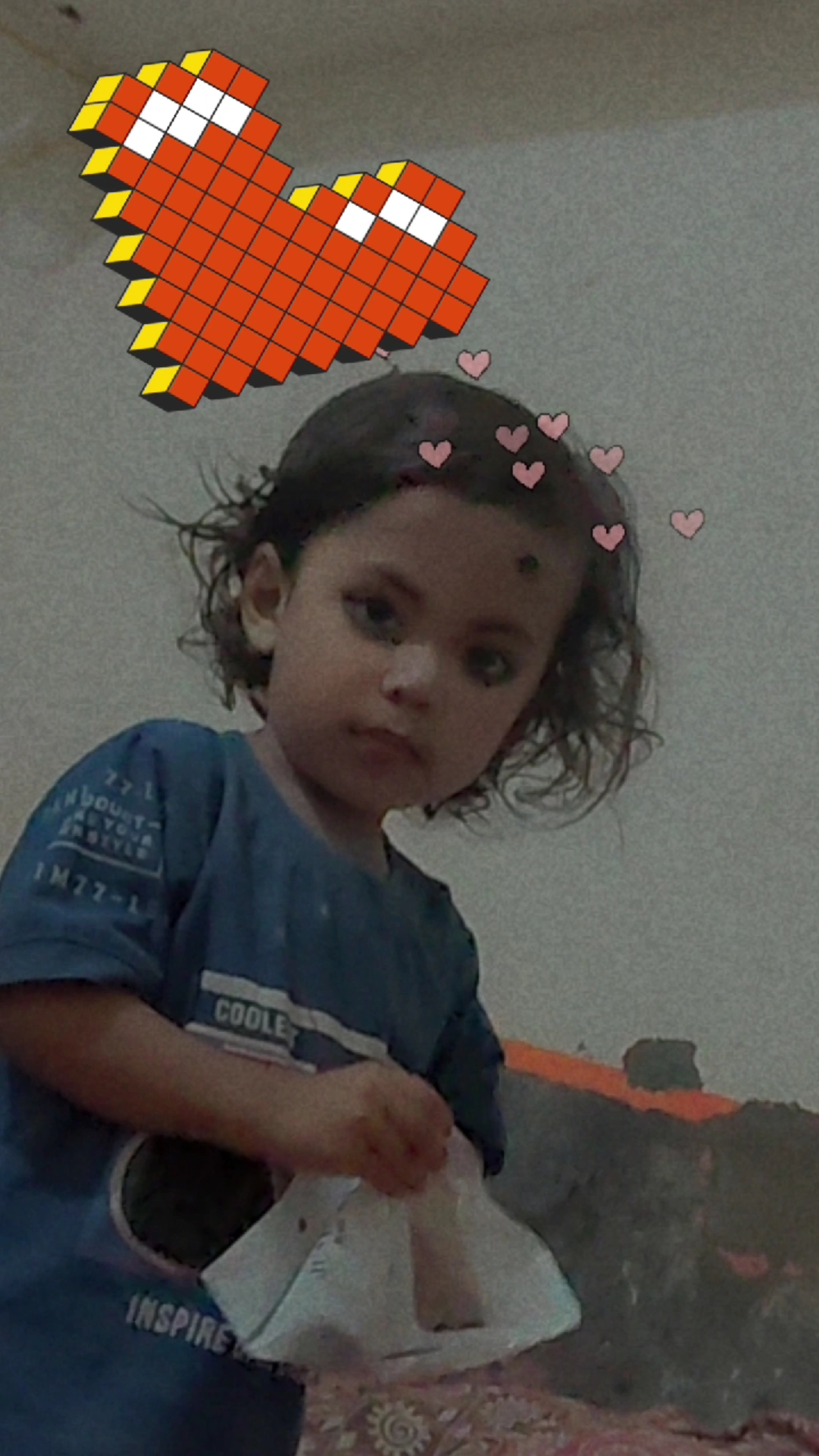Kitna cute baby hai is bacche ke liye ek like aur follow ek comment karti hai usko jiske andar Dil h
