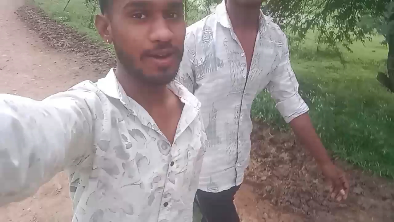 मेरी जिंदगी का पहला विलोग बनाया है मैने निर्वेश होके मजा आयेगा देखना जरूर भाई यो
