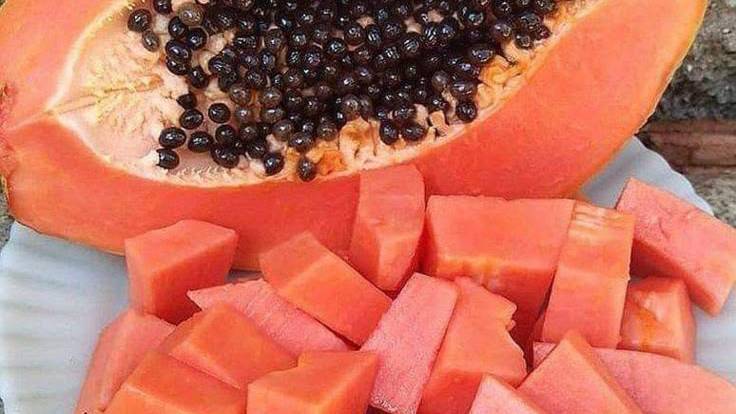 Papaya fruit kaise khaya jata hai