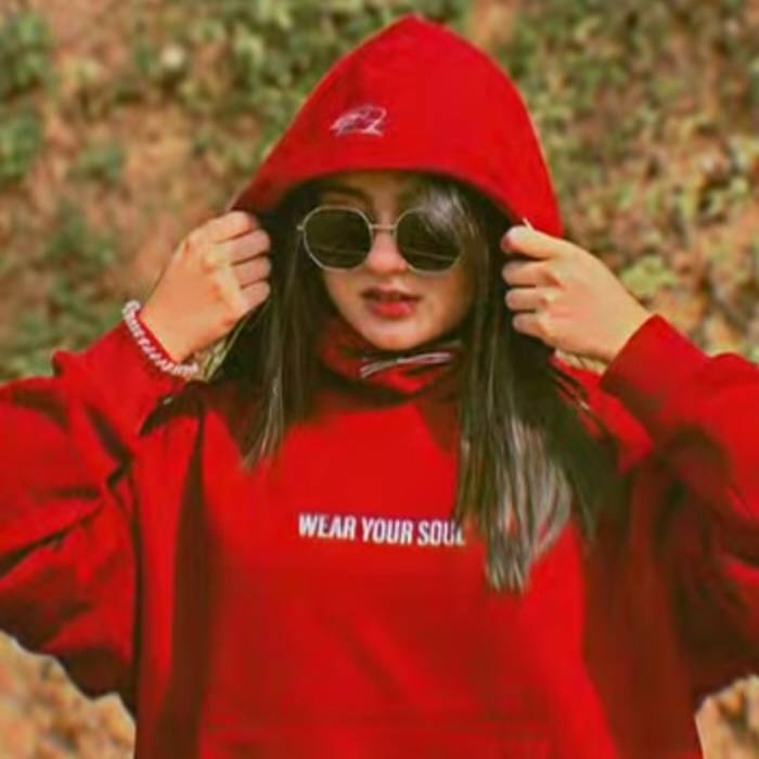 Cute_girl_01 on Bideo