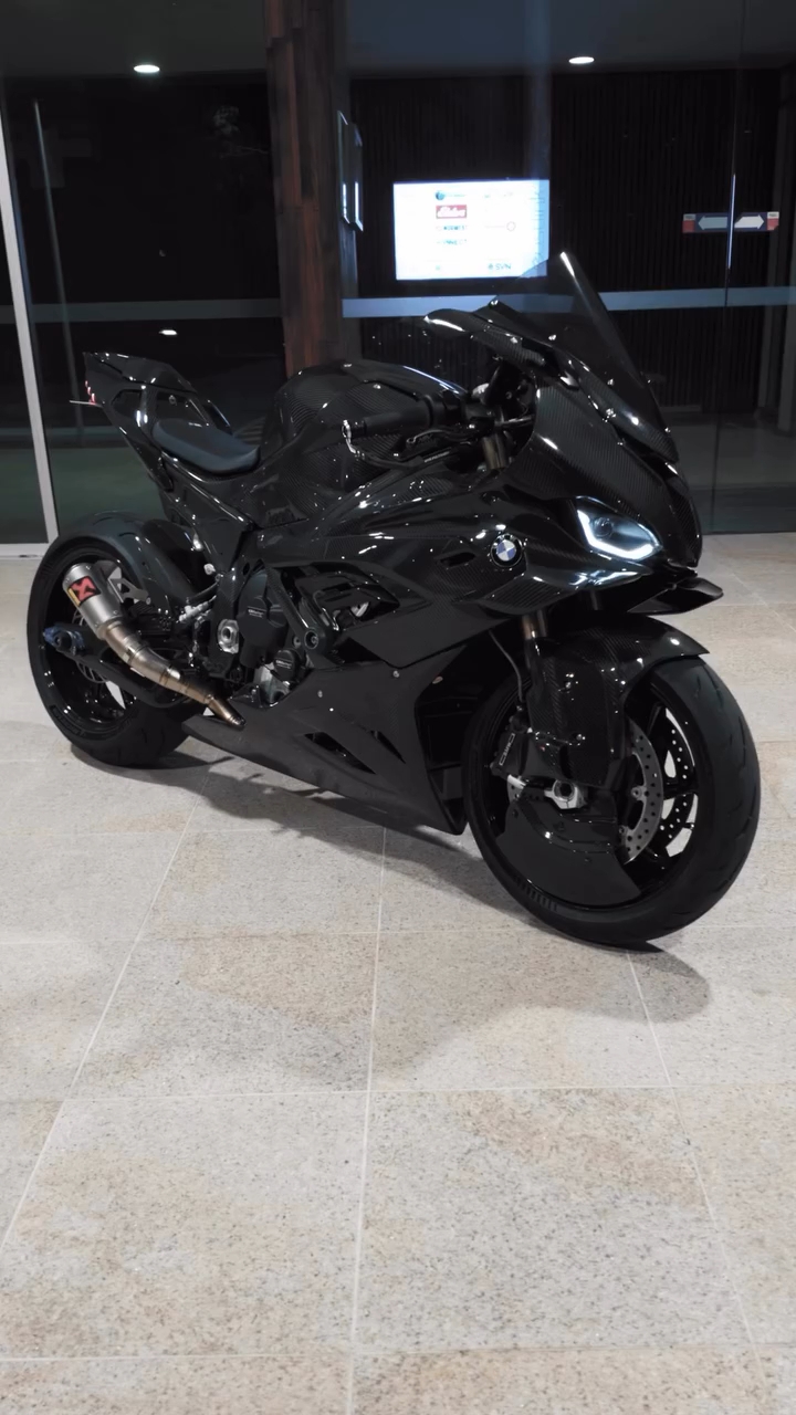 Larp king - - - - - #bmw #s1k #bmwfan #bikes #fyp