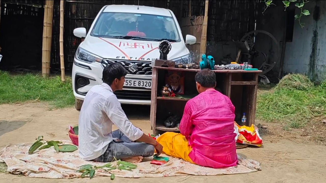 Vishvkarma puja ho rha h like this video