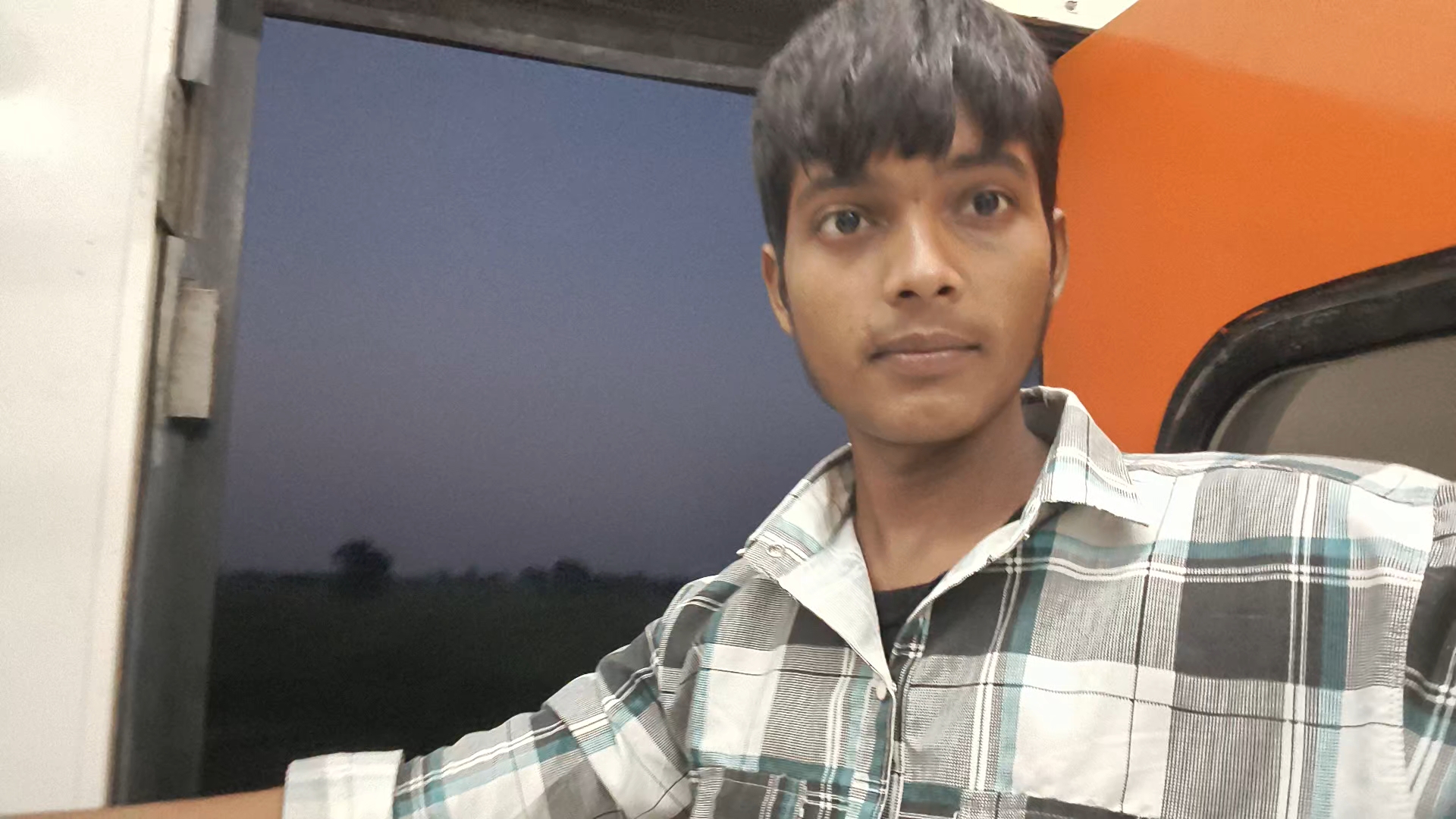 Mini tren me ka vlog jaypur and खातीपुरा