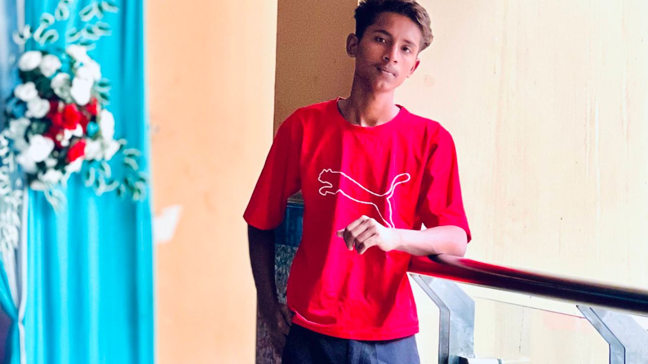 Like and follow me ❤️💓🫶🏻
