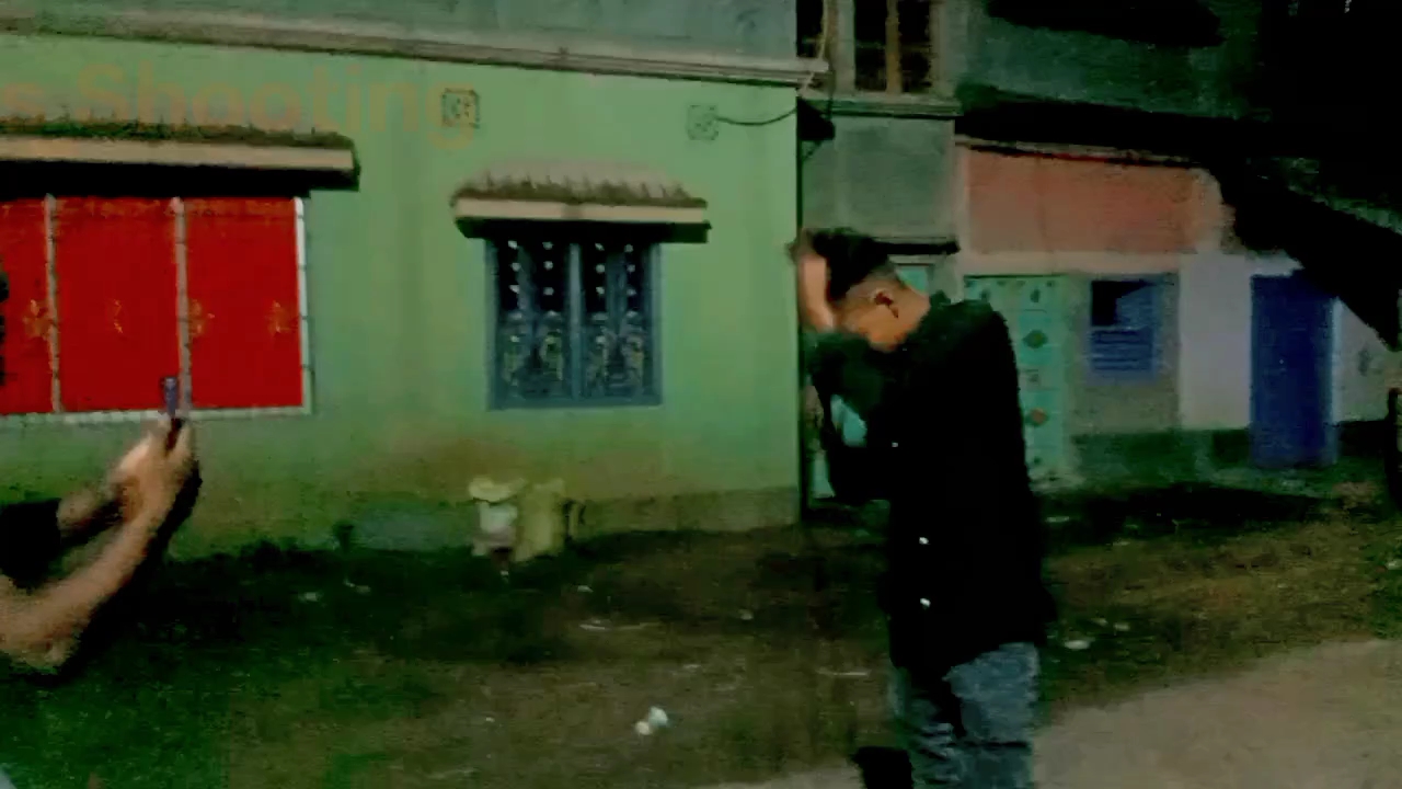 Rat ke 12Baje video shooting chal raha hai