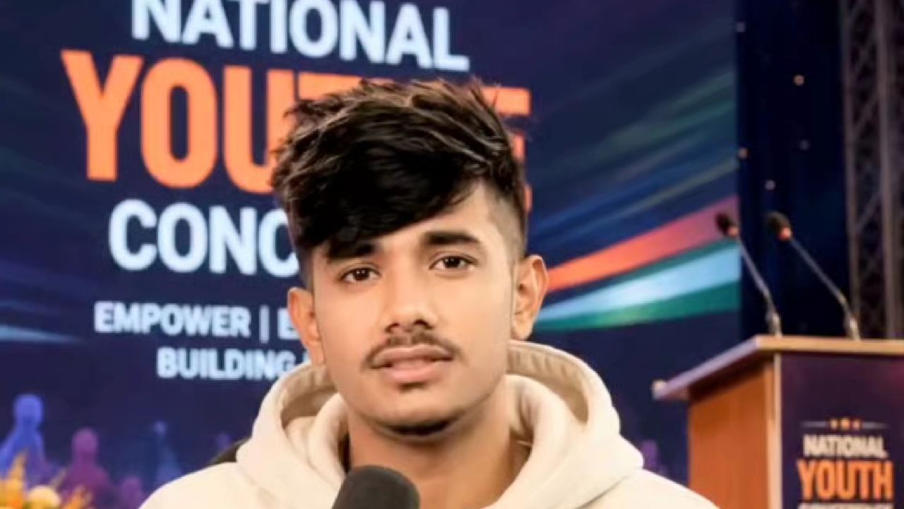 #shorts  महीनों तक किसी ने उसकी मेहनत नहीं देखी… #trending #motivational #emotional #viral