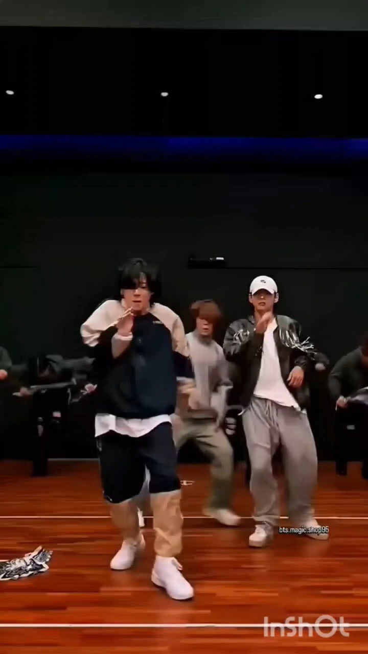 #dance bts member koi sehri