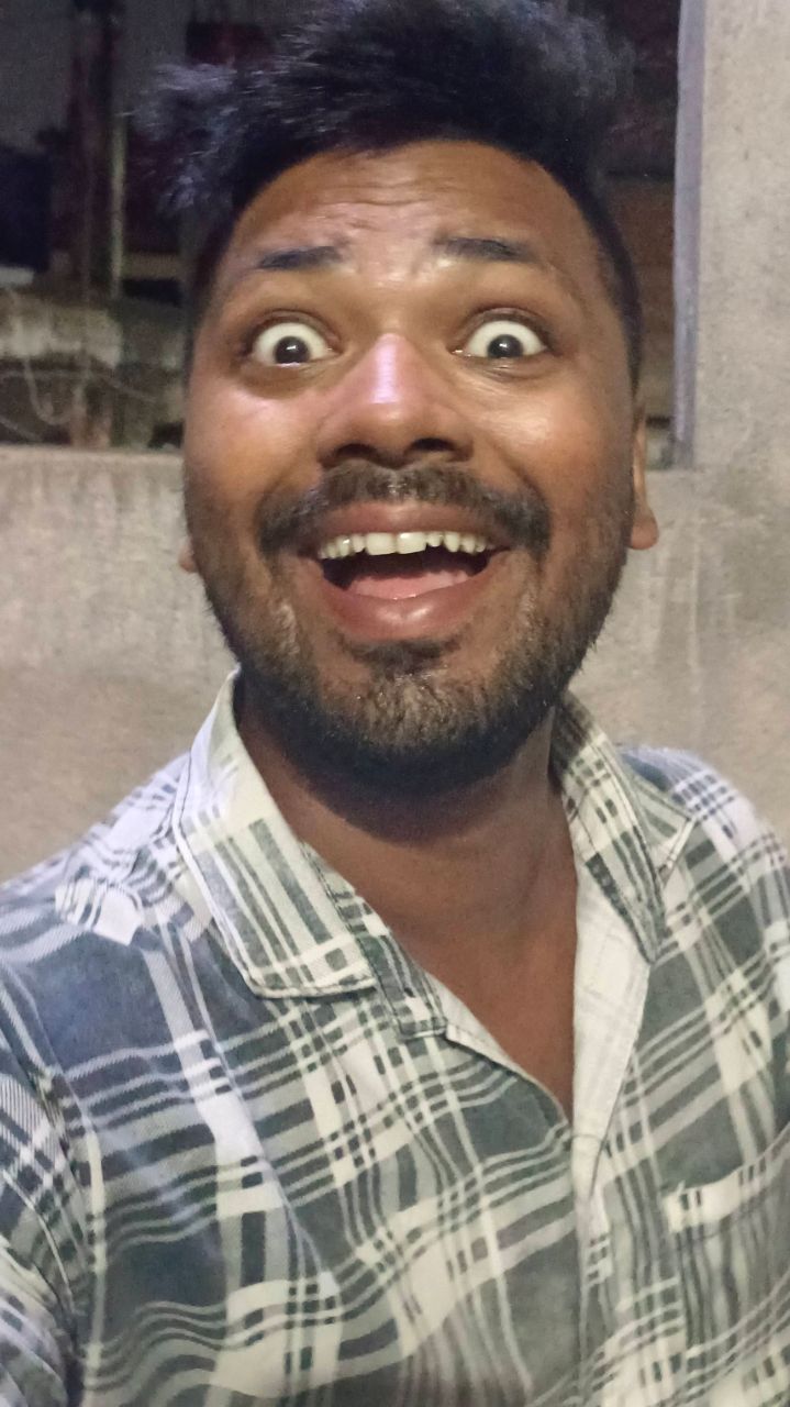 Sabji kyon nahin bhejte 🤣#like #comment #viralreels #zaraabbassiji