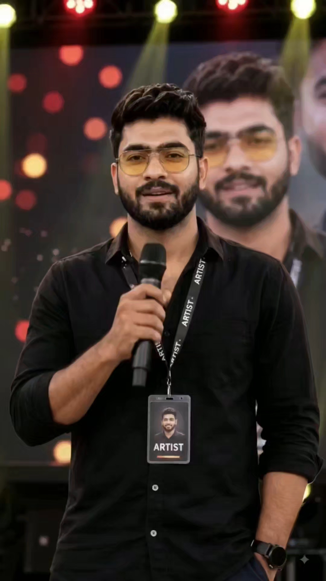 मेरे प्यारे भाइयों एक बात कहें अब जिम्मेदार बनो रंगदार नहीं क्योंकि पापा बूढ़े हो रहे हैं जवान नहीं