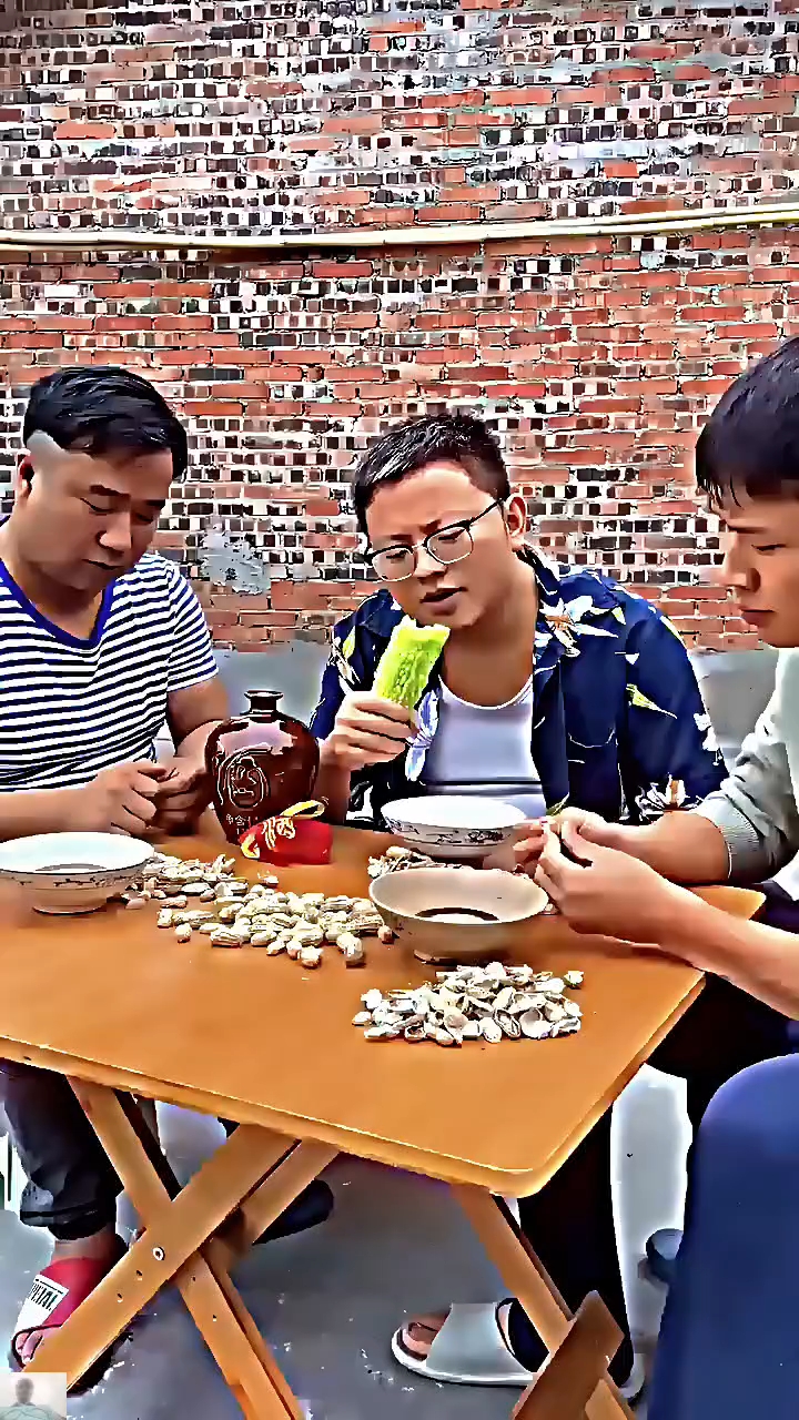 Dosto Faltu Ki Mehnat 😂 | New Viral
Gadgets, Smart Appliances, Kitchen
Utensils/ Home Inventions