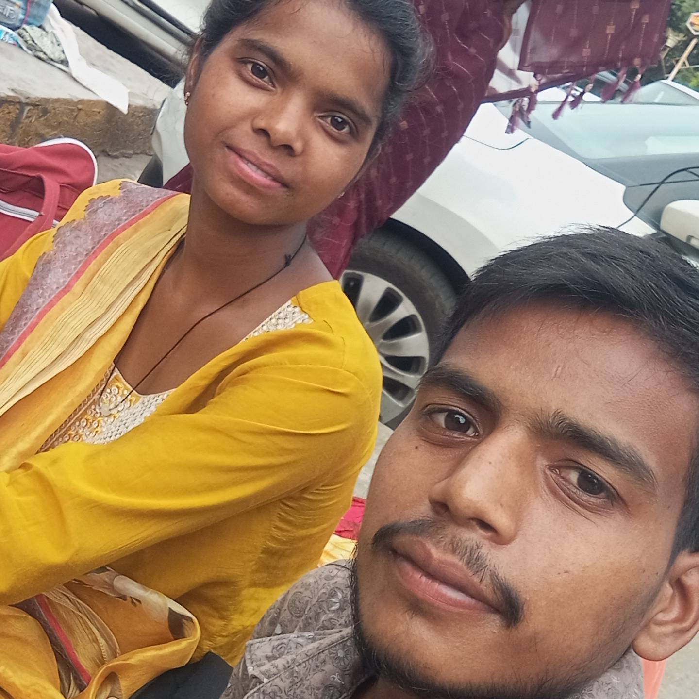 its _roshan on Bideo
