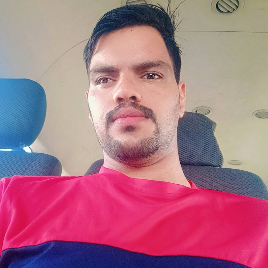 Pahadi vlogger on Bideo