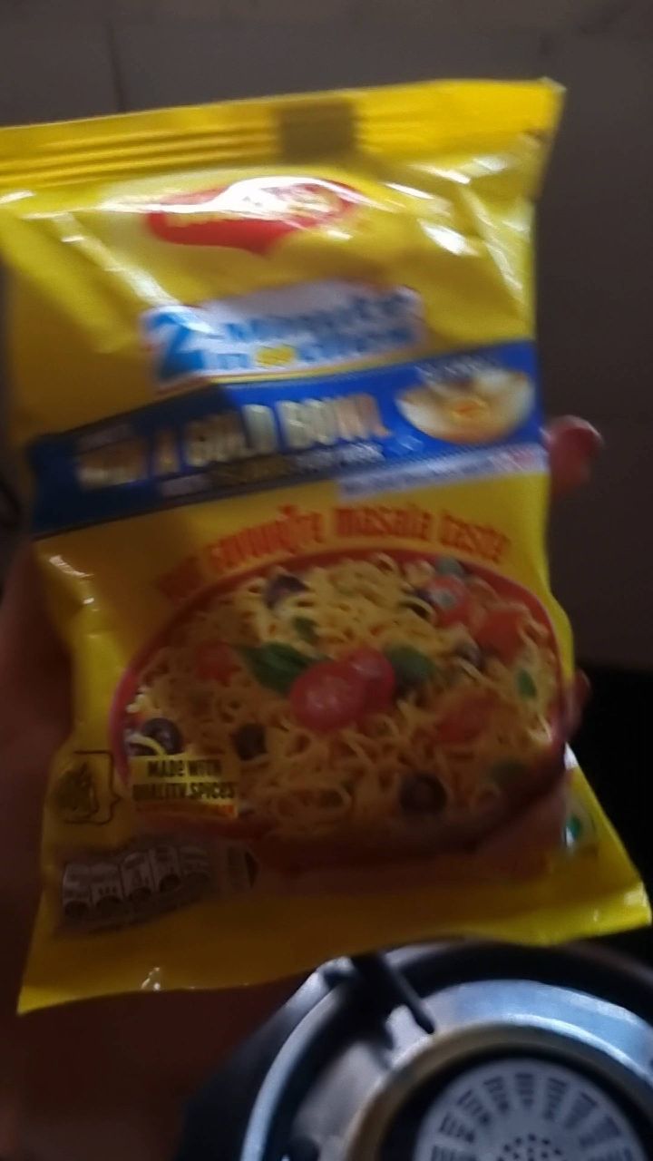 ₹15 Maggi but SO Much Tastier! 🍜🌶️ | Easy Evening Snack @The Broke Recipes