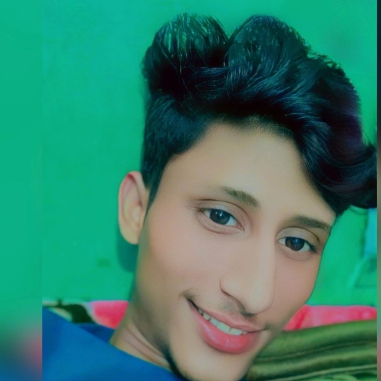 Satyam_11 on Bideo