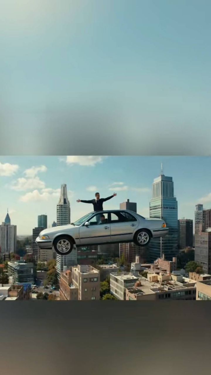 Cinematic & Dreamy
Weightless Ballet: The Dream Above the Skyline
Suspended Reality
When Dreams Take