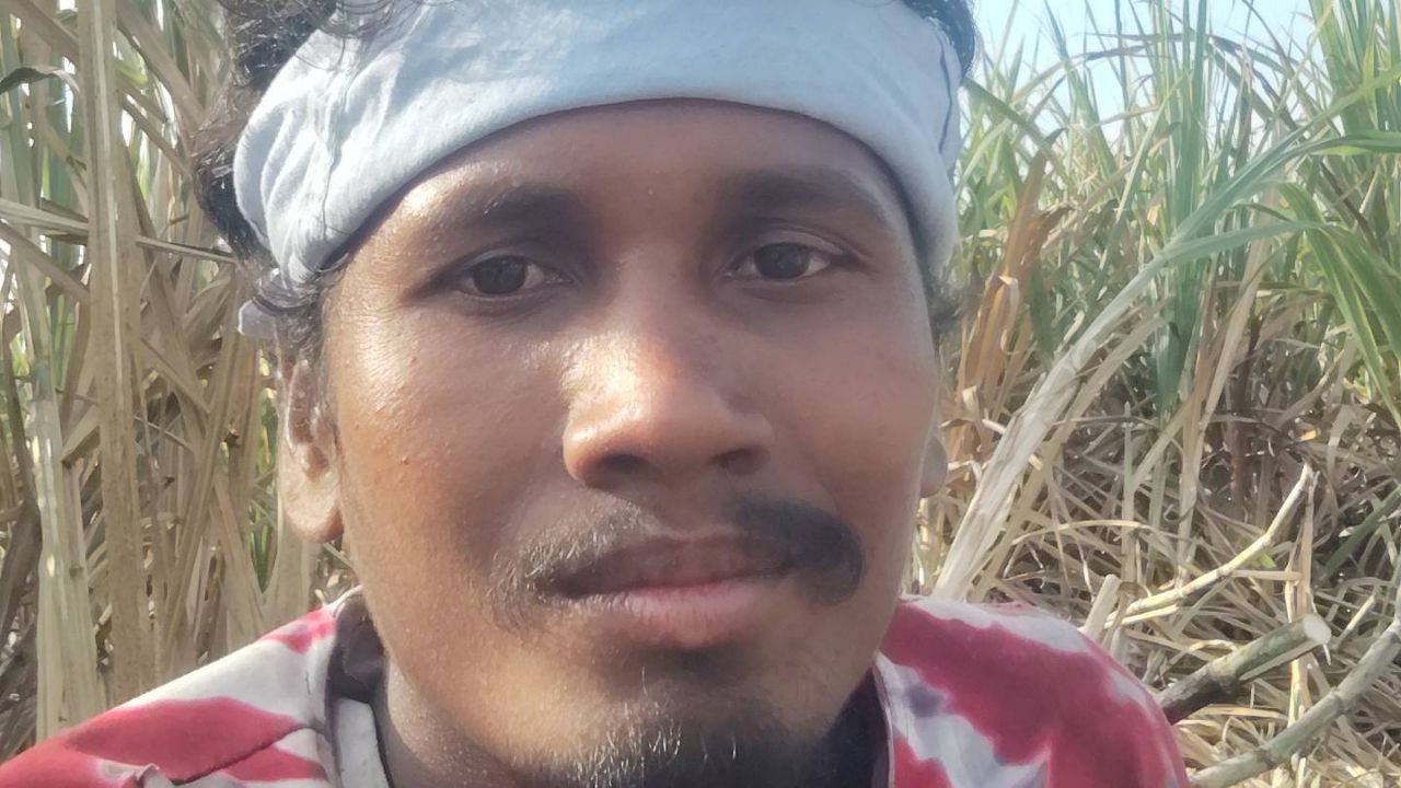 हम दोनों एक दूसरे को फोलो करें और अपने आप को भी मोटिवेशनल स्पीकर