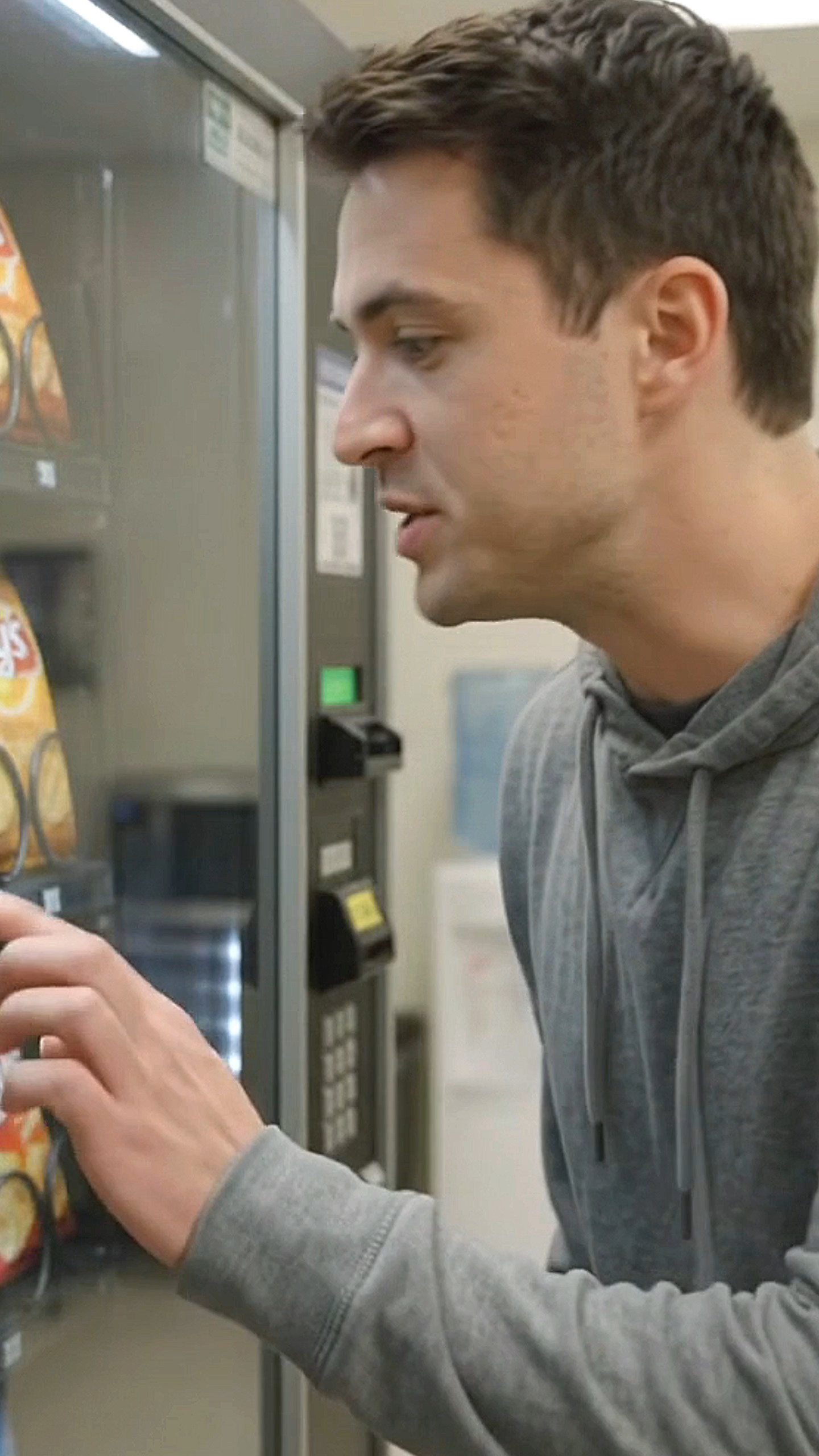 This Vending Machine REFUSED to Give Me a Snack! 😂🥤 #Shorts #Funny #AI #AIVideo #Comedy