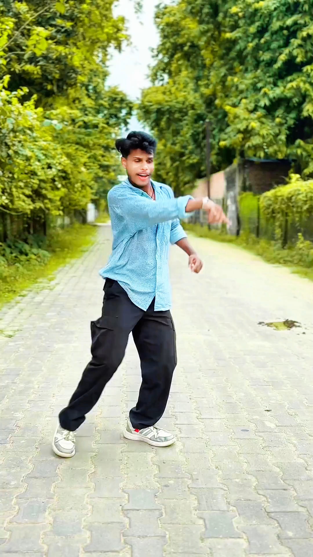 Ham Mahake Dekhadeb Tu kah ke Ta Dekha 🤗