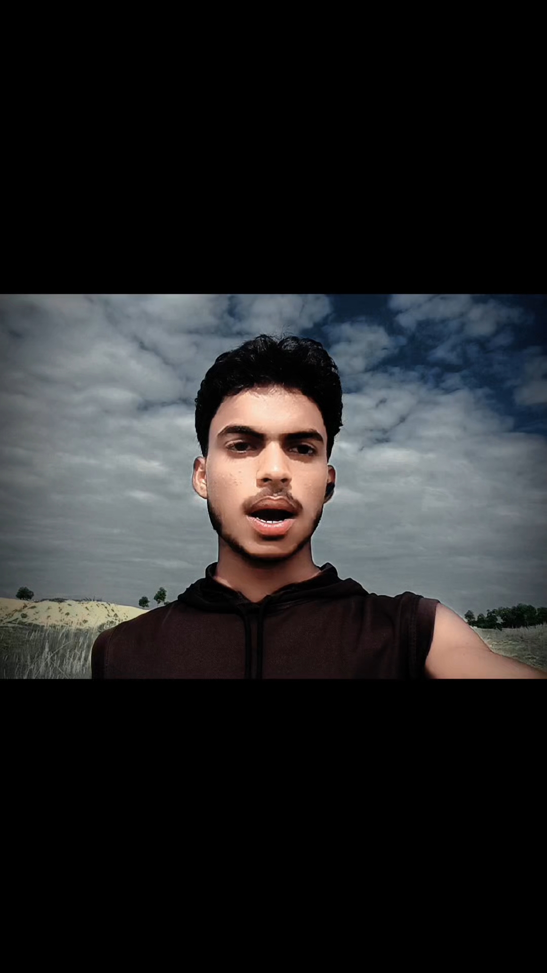 Khamoshi Ko Kamzori Mat Samajhna 🔥 | Attitude Motivation #Shorts​