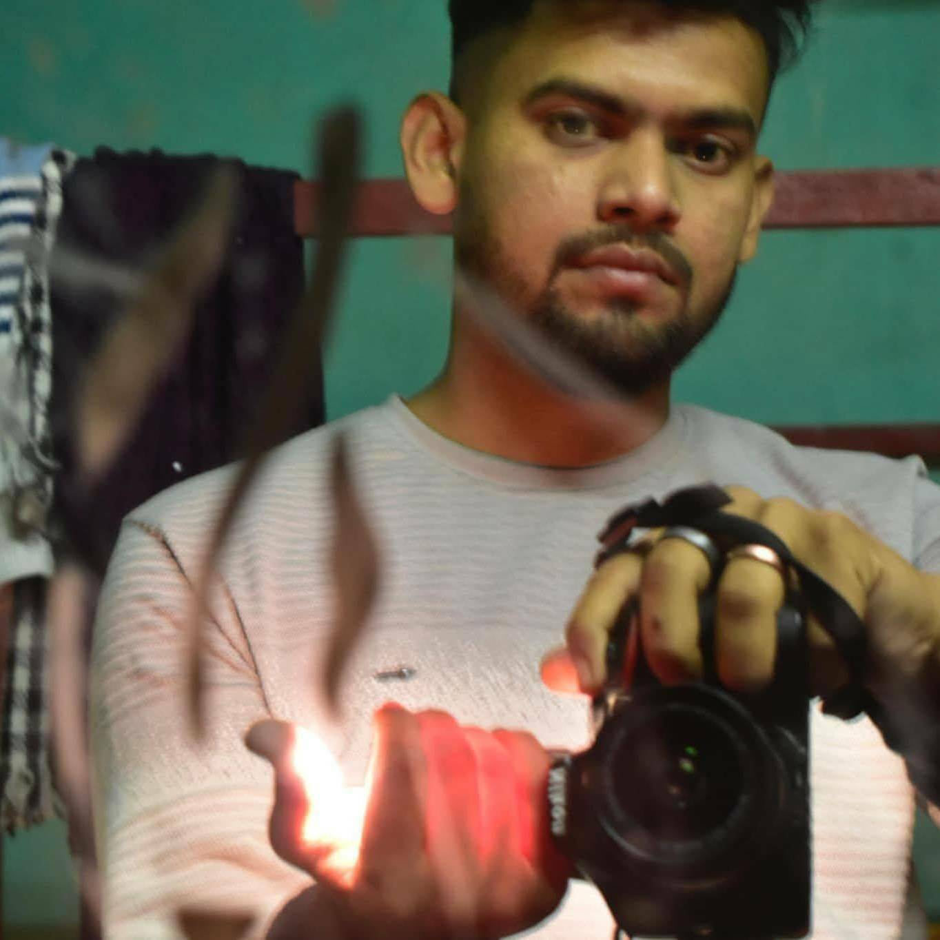 MR.subhajit on Bideo