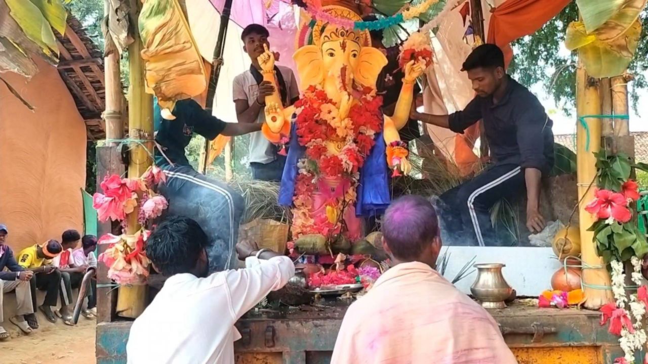 देखिए हमारी Odisha का गणेश विसर्जन #ganpatibapa #ganeshpooja #trendingganeshvideo