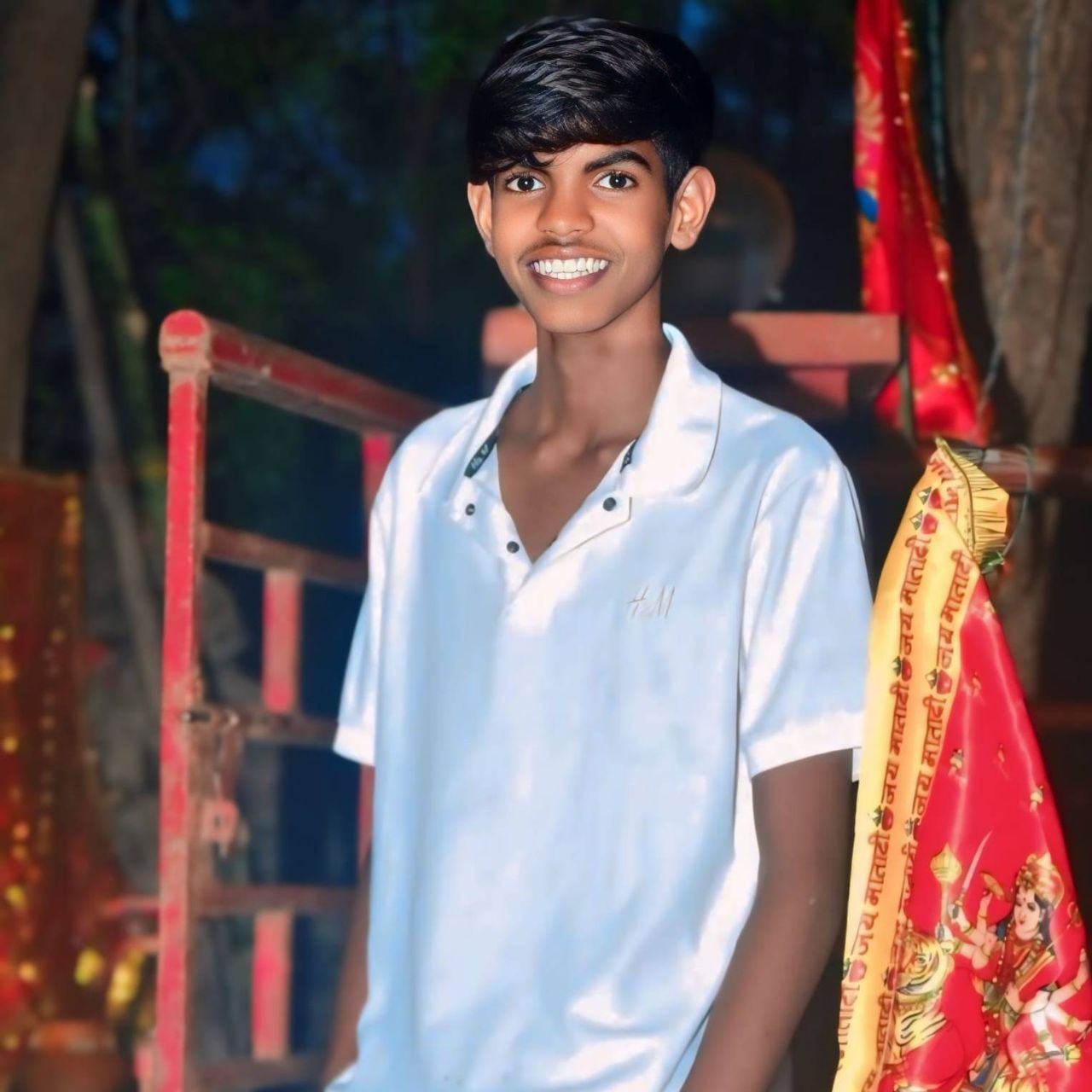 Dhiraj_t_d_h on Bideo