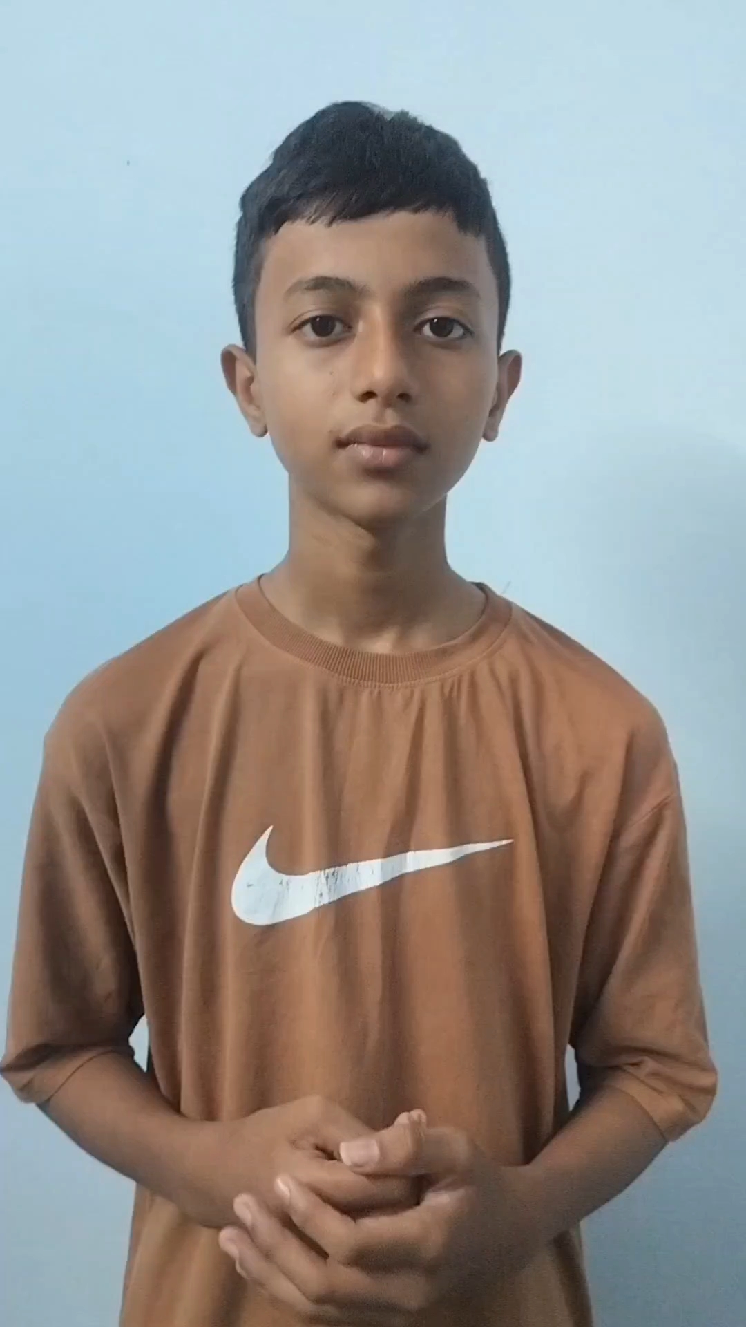 Kya Main 1 Minute Mein Pura Apple Kha Paunga? 🍎
