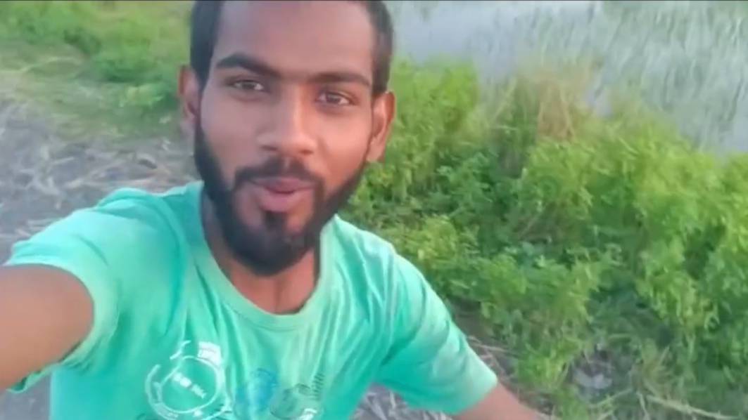 Jbdi pulpr denkho badh agyan hen bhai