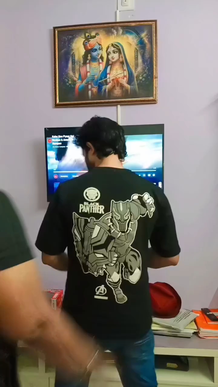 😂 "Kaho Na Pyar Hai😂पर रोमांस नहीं हँसी का तूफान!🤣