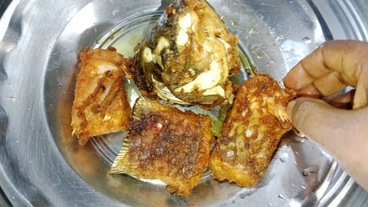 Namkeen Fish Fry Recipe | Bideo | आज बनाएंगे नमकीन फिश फ्राई रेसिपी | Fish Fry | Ladli Kitchen