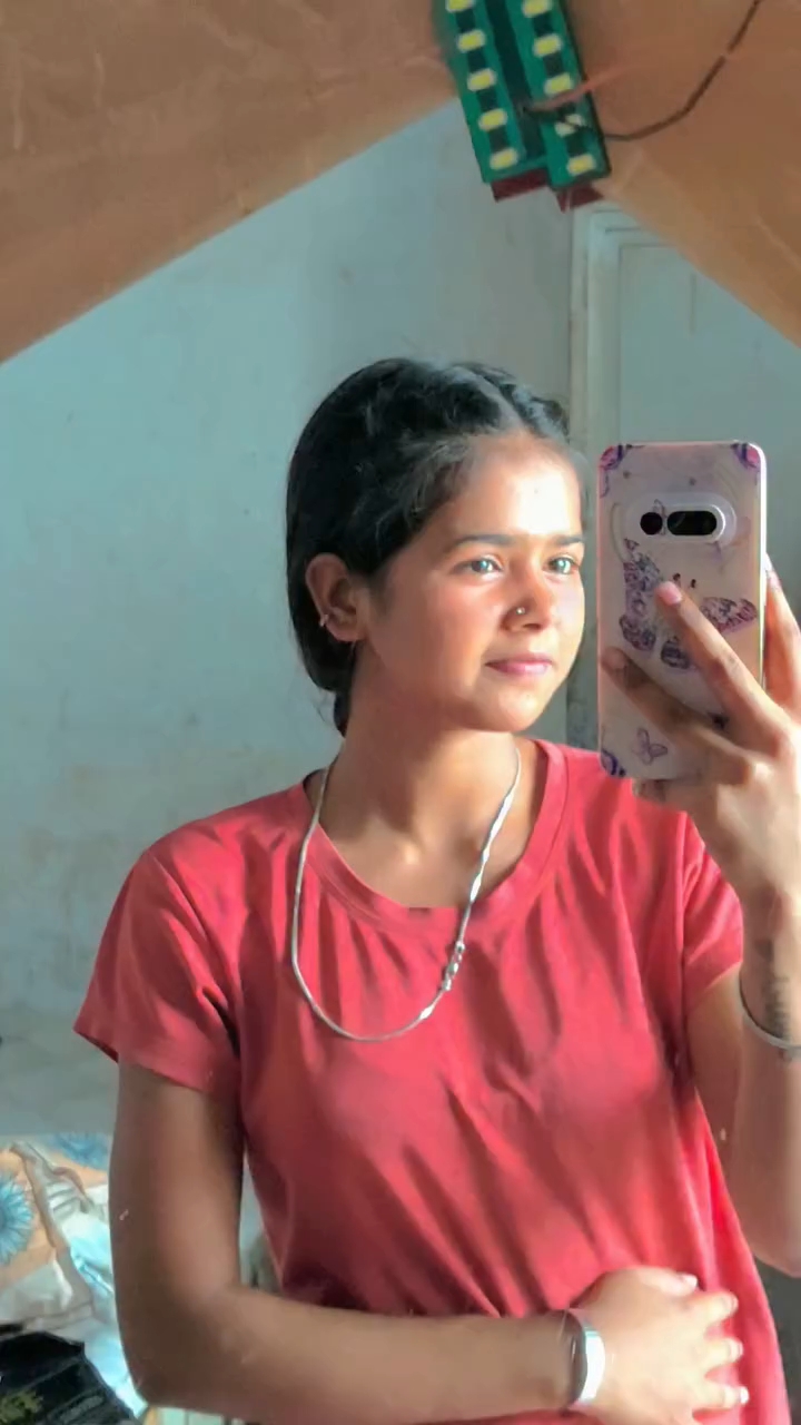 इतनी प्यारी स्माइल 😍❤️ | Cute Girl Video ✨ #Shorts
