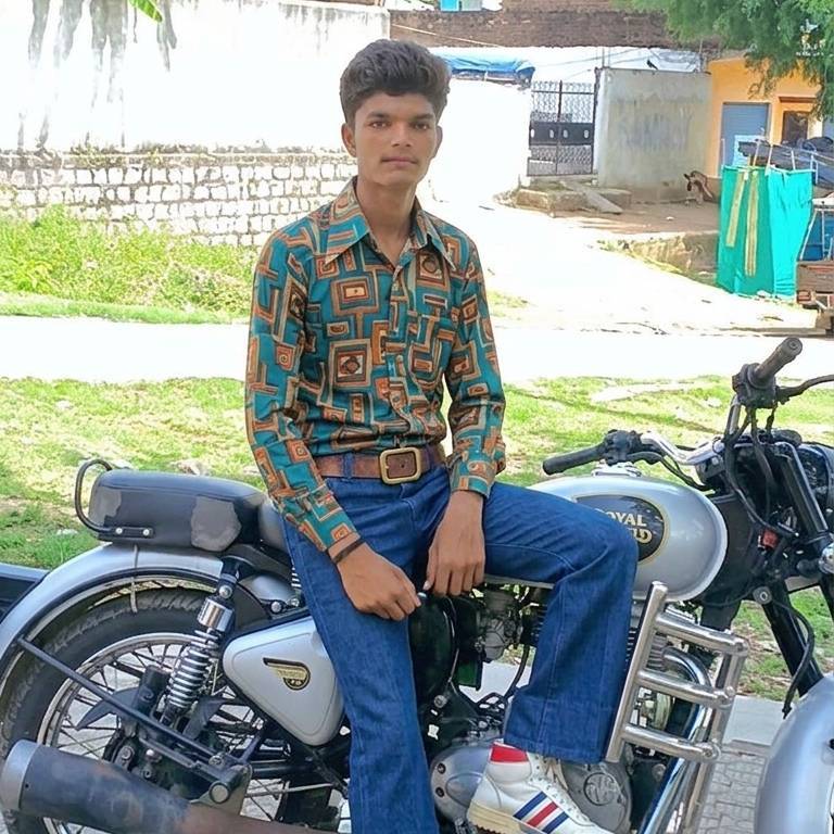 Suraj varma on Bideo