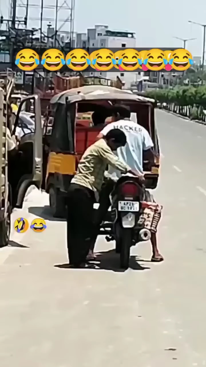 Daaru pine ke baad 🤣 🍷🍻