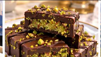 🍫 Dubai Chocolate Recipe 😍💚 | घर पर बनाएं सुपर क्रिस्पी और क्रीमी Dubai Chocolate!
