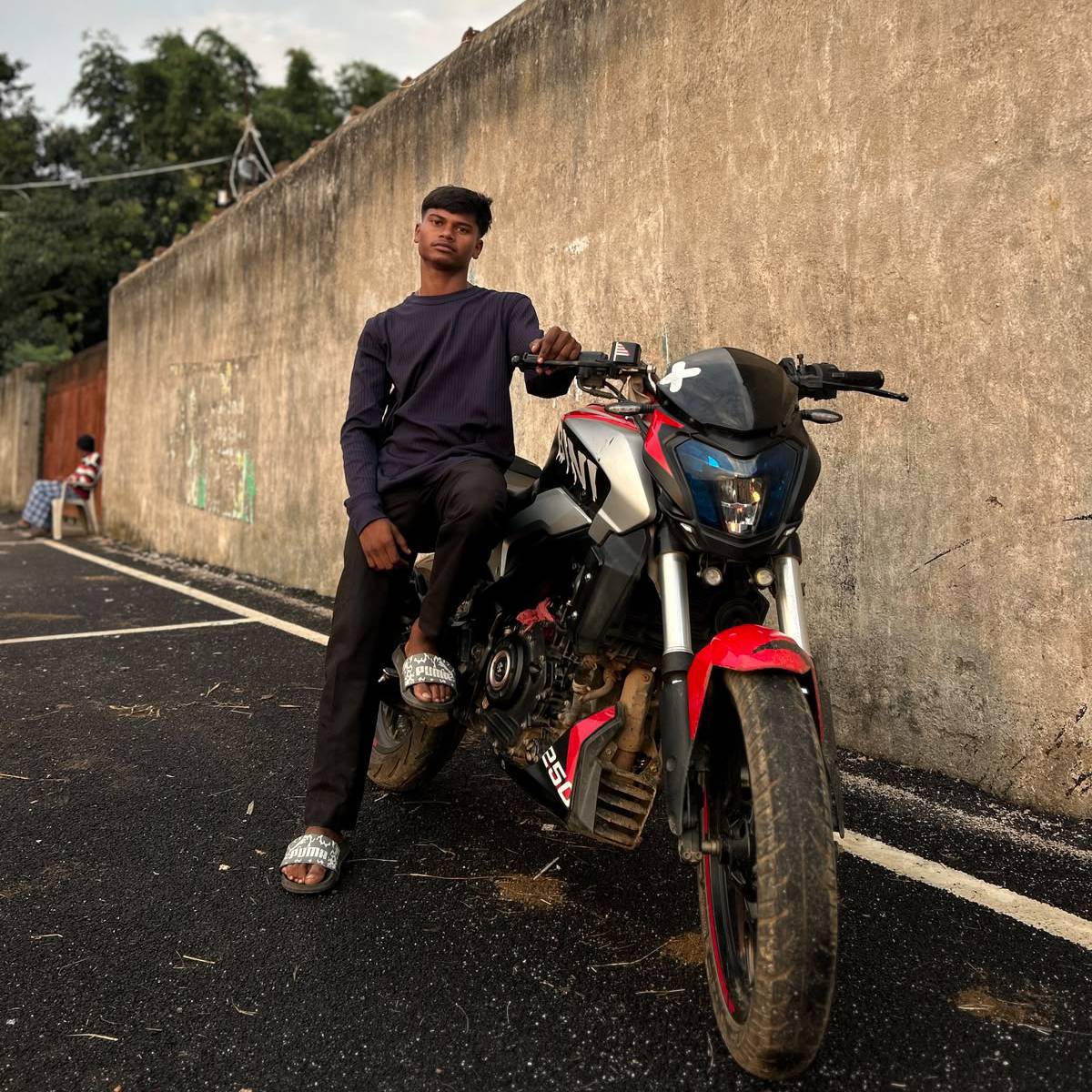 Flex_ bablu_official on Bideo