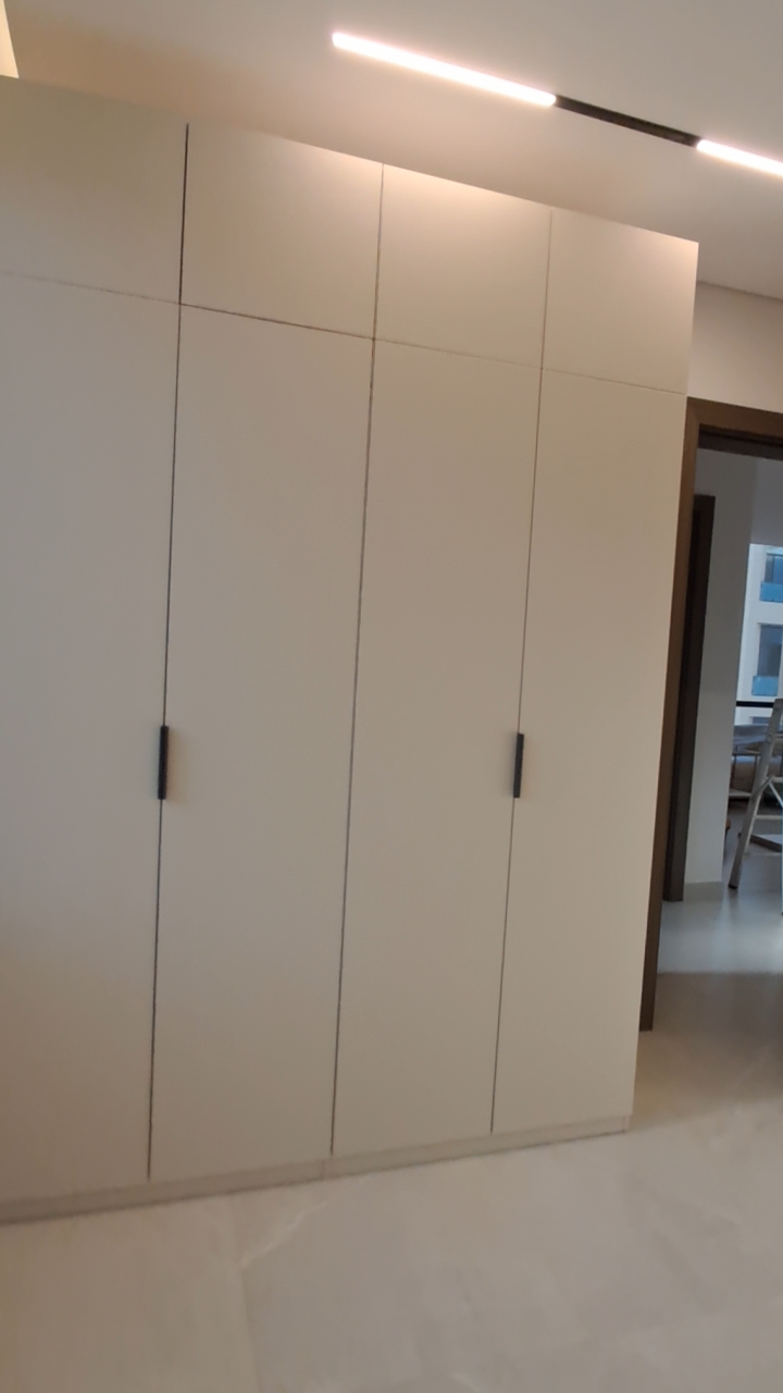 Wardrobe design for bedroom