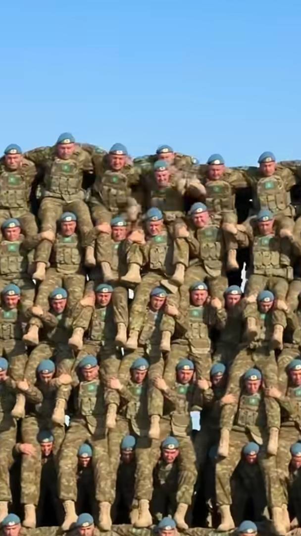 Army on a kitne shandar Deewar banaen