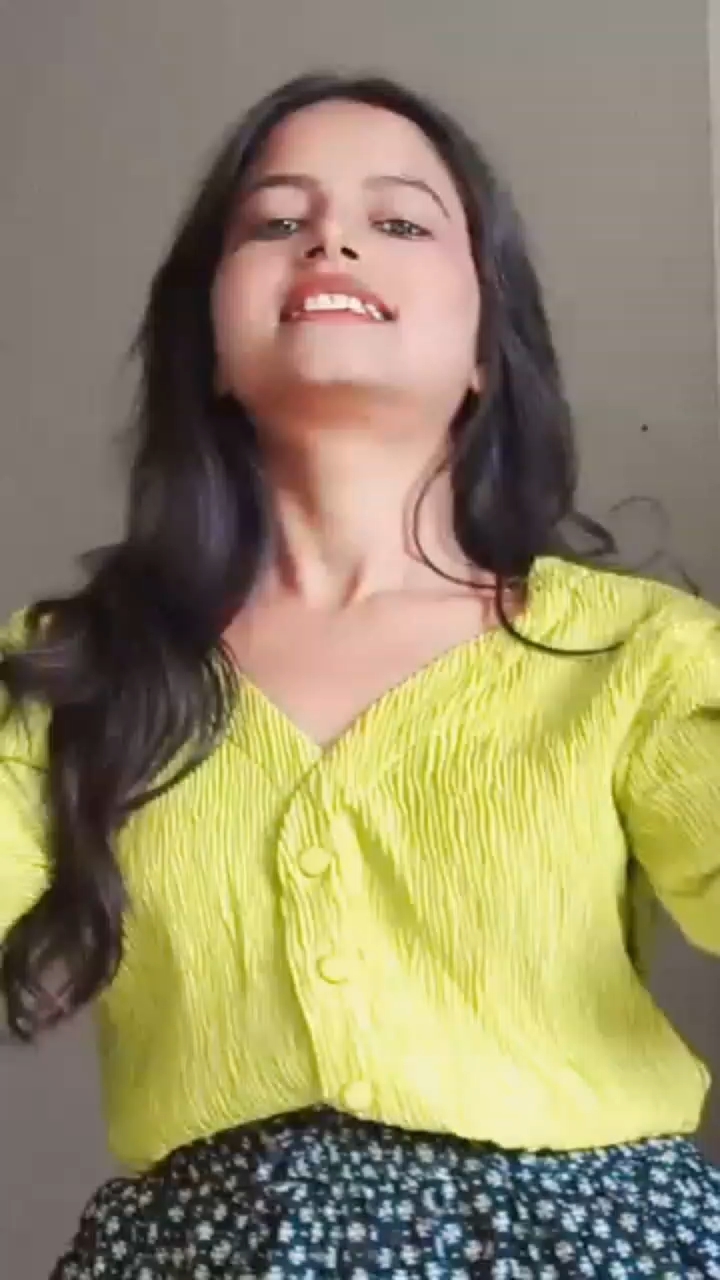लड़की के एक्सप्रेशन ने दिल जीत लिया ❤️😍 | Hindi Lip Sync #Shorts
