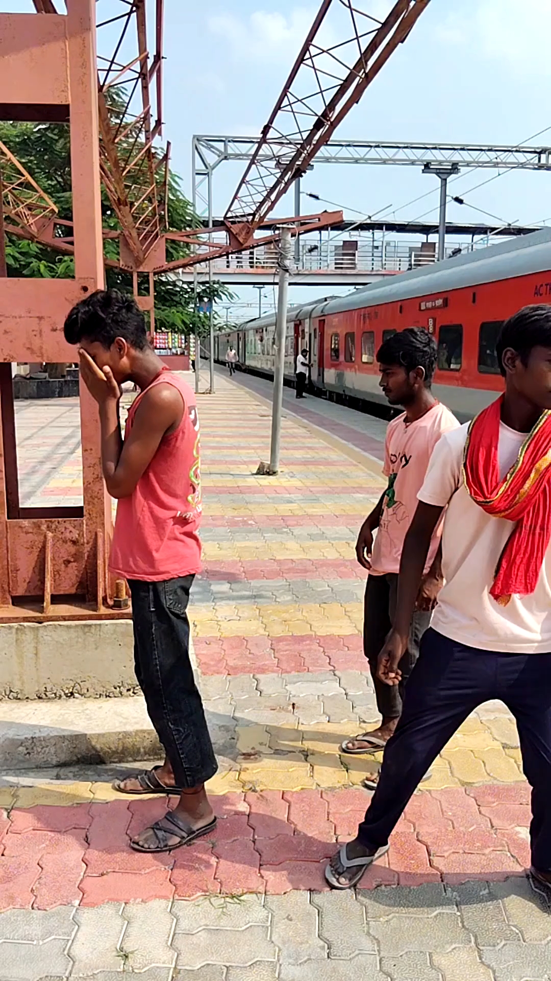 Dosti Ke Saath Mat Khelna 🥰☠️#Shorts #Funny #Comedy #Youtubeshorts #Ytshorts #Shortsvideo #Viral